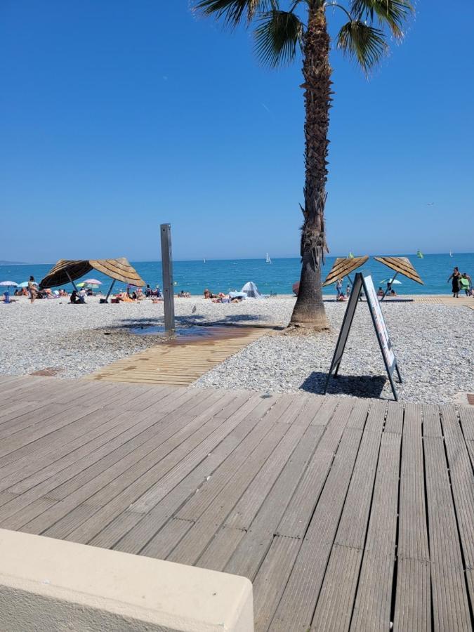 Villeneuve Loubet Plage- Entre Nice Et Cannes Екстериор снимка